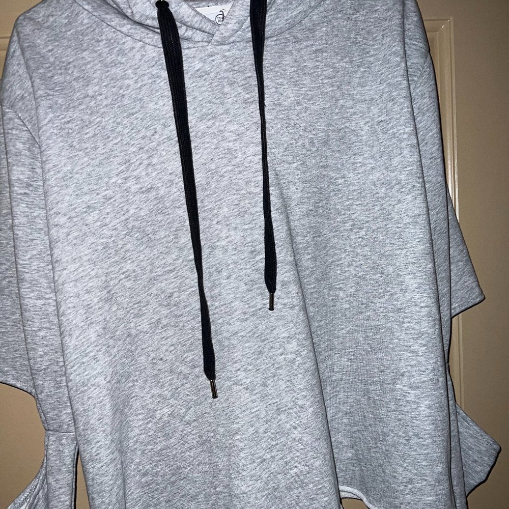 Tee Ink Sweatshirt - Never Worn